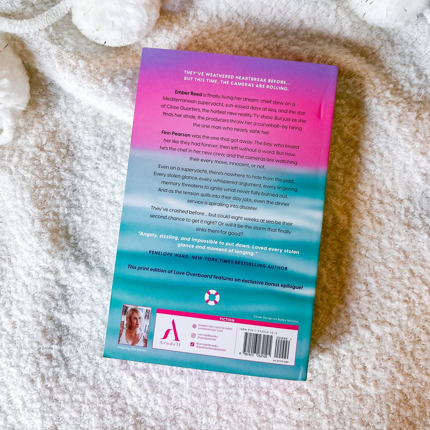 Back cover of a book with a gradient design on a textured surface