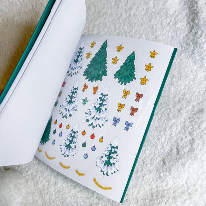 Cute 'n' Cozy Christmas Sticker Therapy (UK Edition) by Matthias Orsi