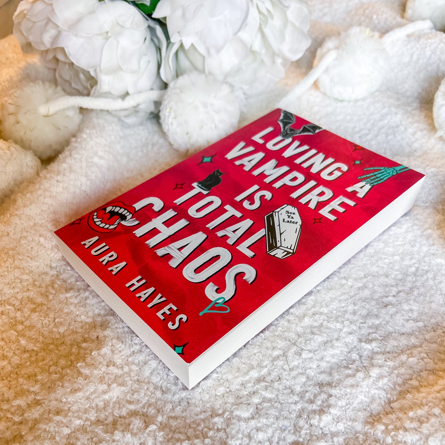 Loving a Vampire is Total Chaos (UK Edition) by Aura Hayes