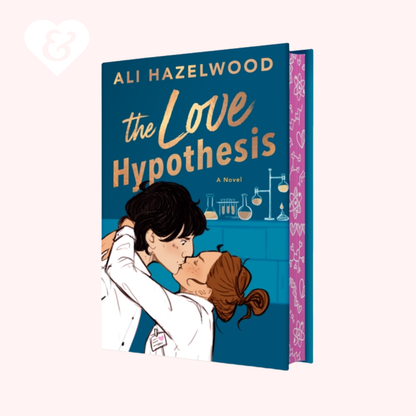 Book cover of 'The Love Hypothesis' by Ali Hazelwood with an illustration of two people kissing.